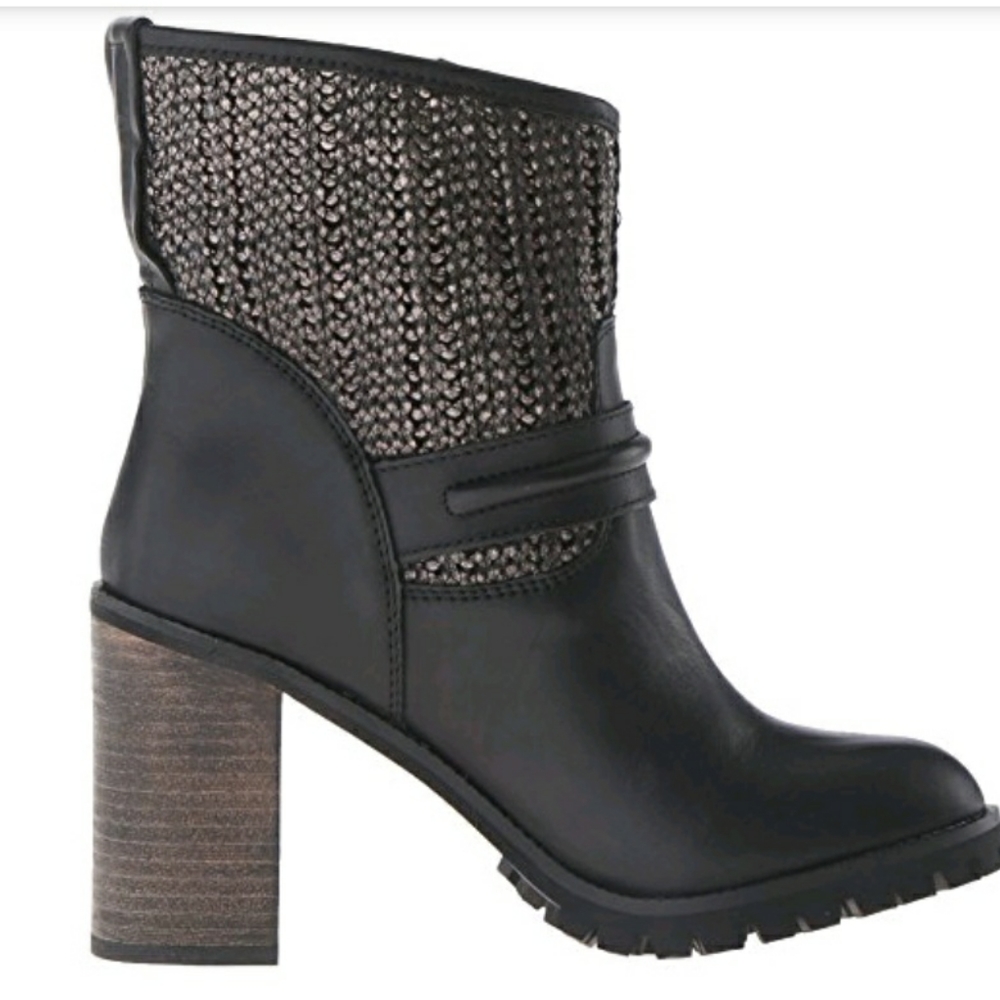 Chinese Laundry Leafy Boots Black sz 7